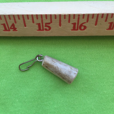 Zipper Pull- Antler Beam